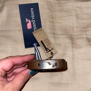 Vineyard vines leather bracelet sight line NWT